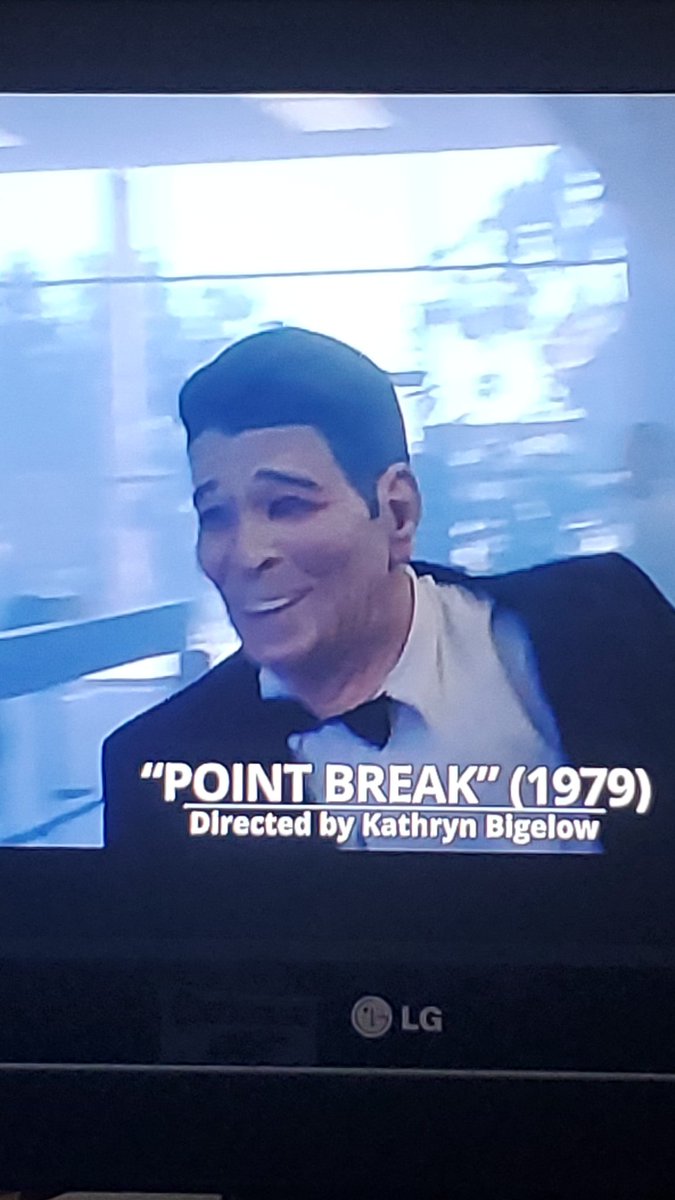 RFlahertypxp's tweet photo. The Point Break gang was ahead of its time -- and resourceful, to find the mask! -- including Reagan in their presidential posse before he was even elected.
#timetravel #editingfail https://t.co/OY37aT4VDC