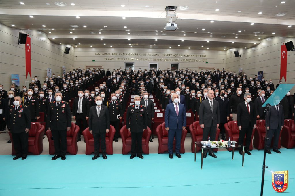 jandarma's tweet photo. İçişleri Bakanımız Sayın Süleyman SOYLU, Bakan Yardımcılarımız Sayın Muhterem İNCE, Sayın Mehmet ERSOY, Sayın İsmail ÇATAKLI, Prof. Dr. Sayın Tayyip Sabri ERDİL, Jandarma Genel Komutanımız Orgeneral Arif ÇETİN⬇️ https://t.co/mrtNChYoCB