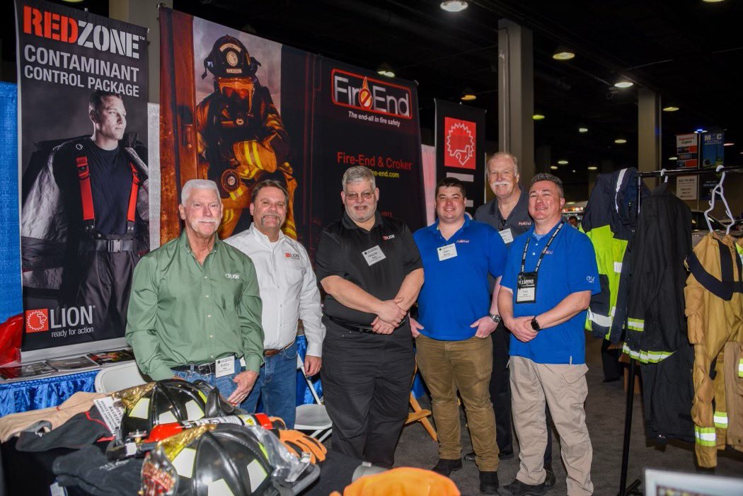 Fire_End_Croker's tweet photo. Long Island NY Chiefs Show crew from Fire End and @LION_Gear https://t.co/zUfVmY1jhV