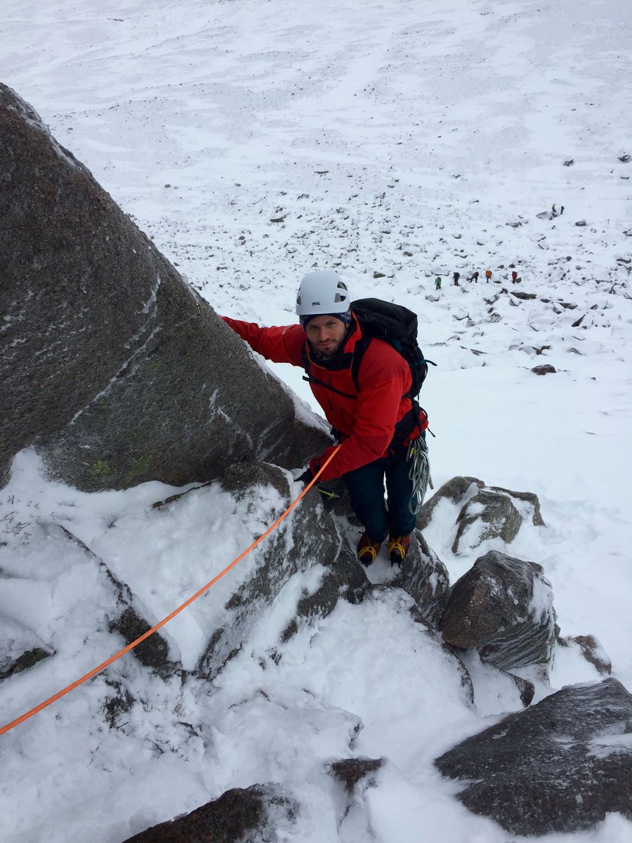 Another fine day in the Cairngorms with Dean and Mike.Today we could take the cameras out, wild spindrift yesterday! teamascent.co.uk
<a href="/GORETEXeu/">GORE-TEX® Brand EU</a> <a href="/MTNEQUIPMENT/">MOUNTAIN EQUIPMENT</a> <a href="/Brit_Mt_Guides/">Brit Mountain Guides</a>