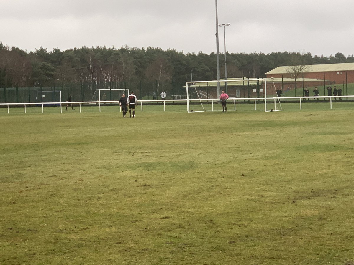 Sapper Cup Quarter Final Result

3 RSME 2️⃣
22 Engr Regt FC 2️⃣
(After Extra Time)

22 Engr Regt win 3-2 on penalties!!

22 Engr Regt FC progress into the Sapper Cup Semi Final after a battling performance against a very tough 3 RSME side.

Goals scorers

Porter ⚽️
Daly ⚽️