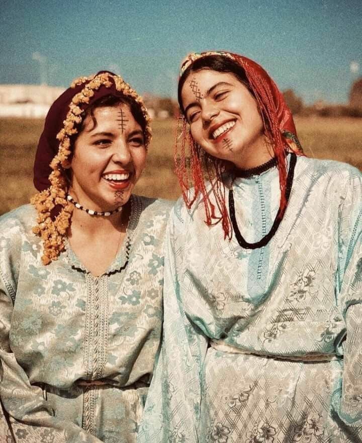 شعوب الأرض tweet media