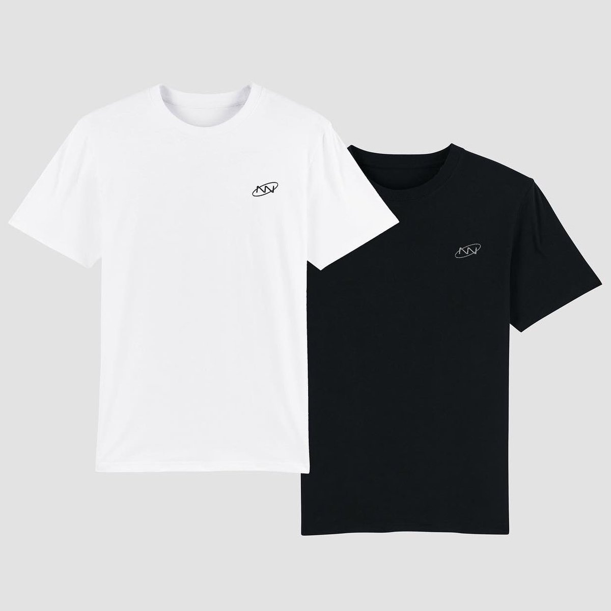Carbonne_14's tweet photo. Les tee-shirts sont dispos la famille !!(brodés, coton bio) ✨ https://t.co/F7UuXA14yl https://t.co/CXrpTeJ4SR