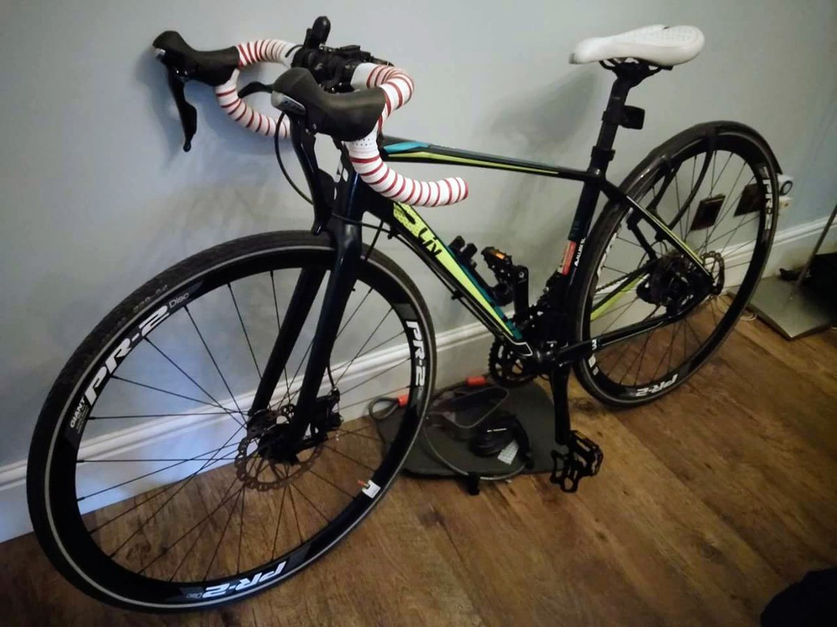 lozzy_may's tweet photo. I'm gutted, my beloved bike has been stolen from outside Docklands Museum 😔 Reported to police but please help make it too hot to handle. Old photo - has plain white handlebars now and Kinetic-One wheels. #StolenBike #TooHotToHandle #LadiesBikes #LivCycling #WomensCycling https://t.co/xkpaGMu0VI