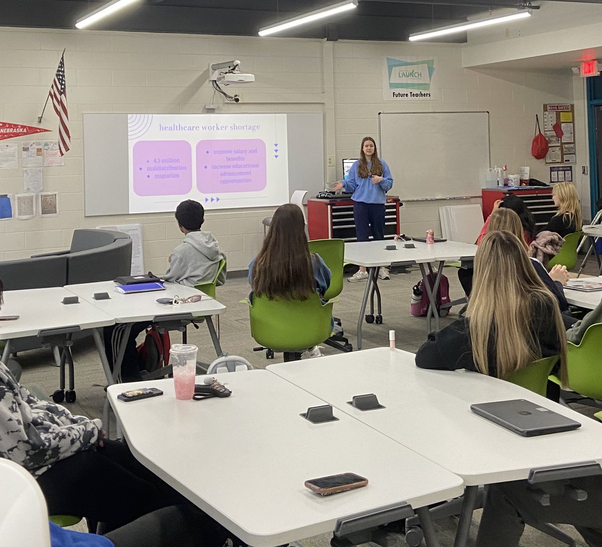 Brynne, one of our 2nd year students, pursued a passion of hers and took a course on the global perspective of childbirth. Today, she shared her knowledge with the class! <a href="/launch_sde/">LAUNCH in Elmbrook</a> <a href="/BCHS_SDE/">Brookfield Central HS 🇺🇸</a>
