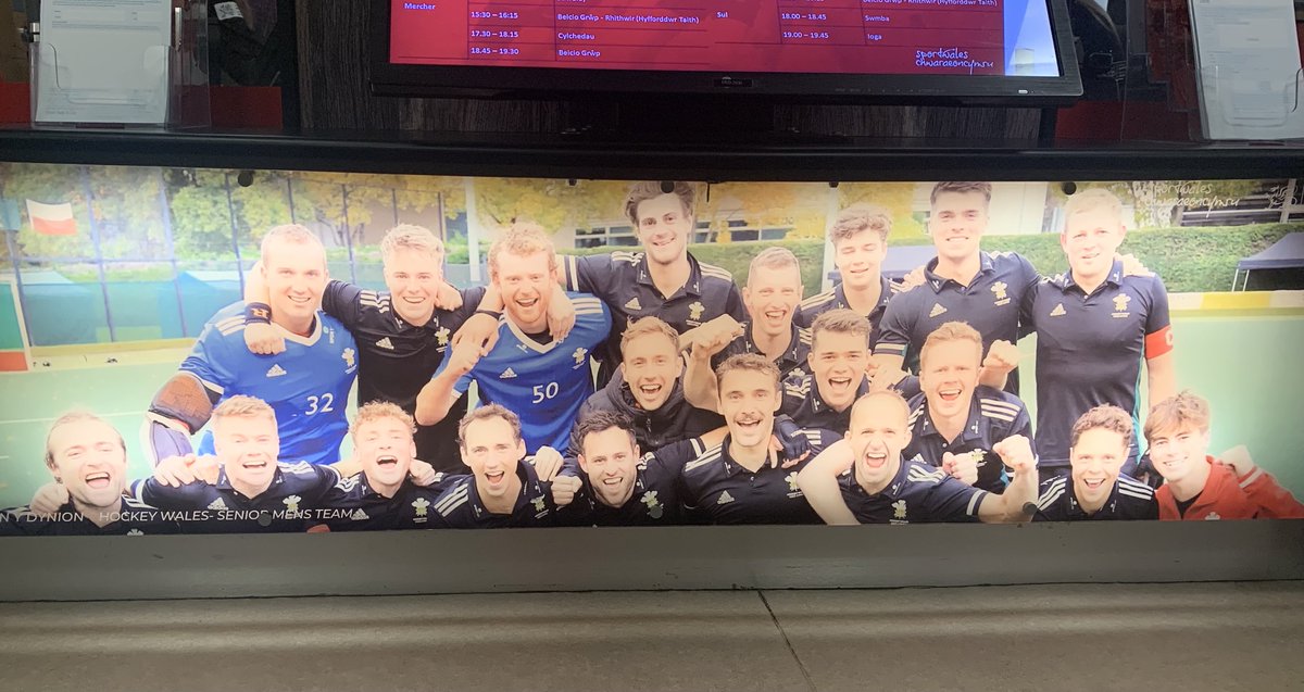 sportwalesNC's tweet photo. New branding at the National Centre celebrating @HockeyWales Men’s recent success! 
Brand newydd yn y Ganolfan Genedlaethol i ddathlu llwyddiant diweddar Dynion @HociCymruMen https://t.co/mMYFxBfHId