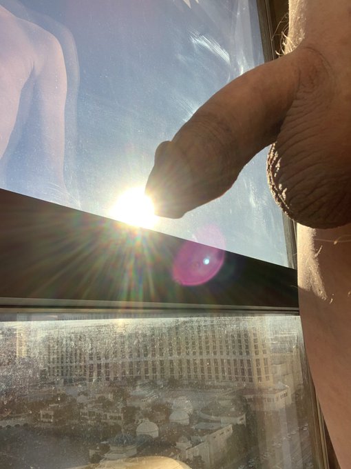 Rise and shine everyone:) https://t.co/026TNfyesT