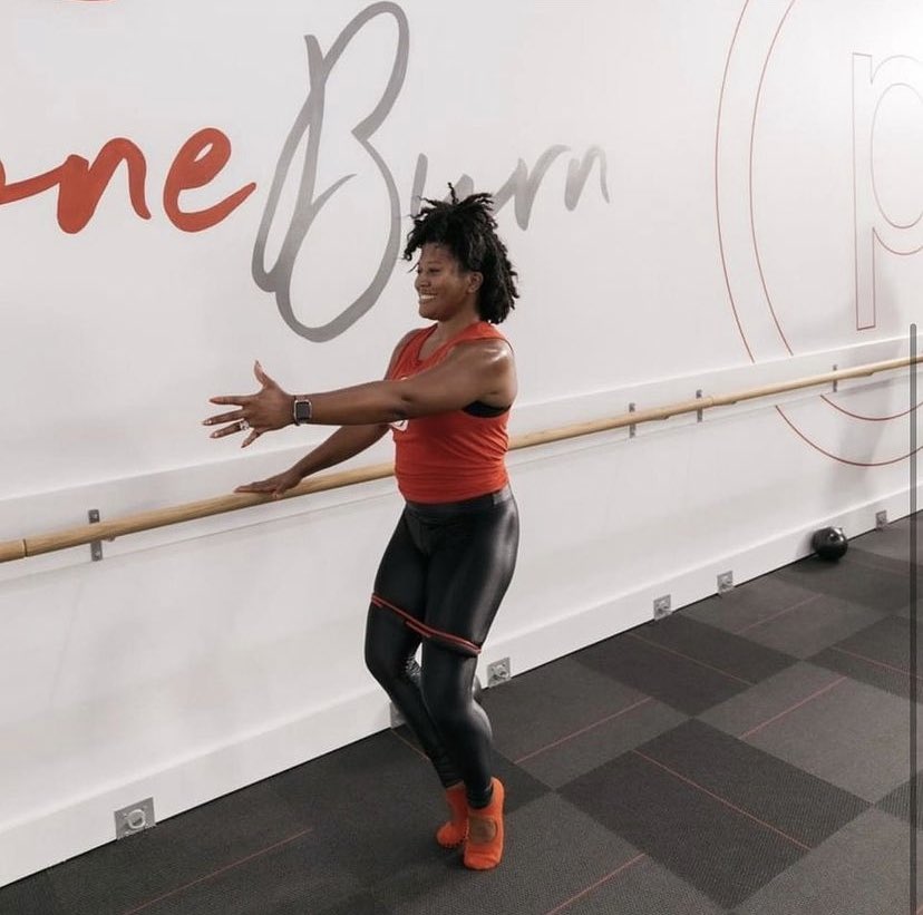 CongressionalPL's tweet photo. It’s #HumpDay don’t forget to stretch! 

Visit Pure Barre 🖤 https://t.co/ImFhFRVfkm