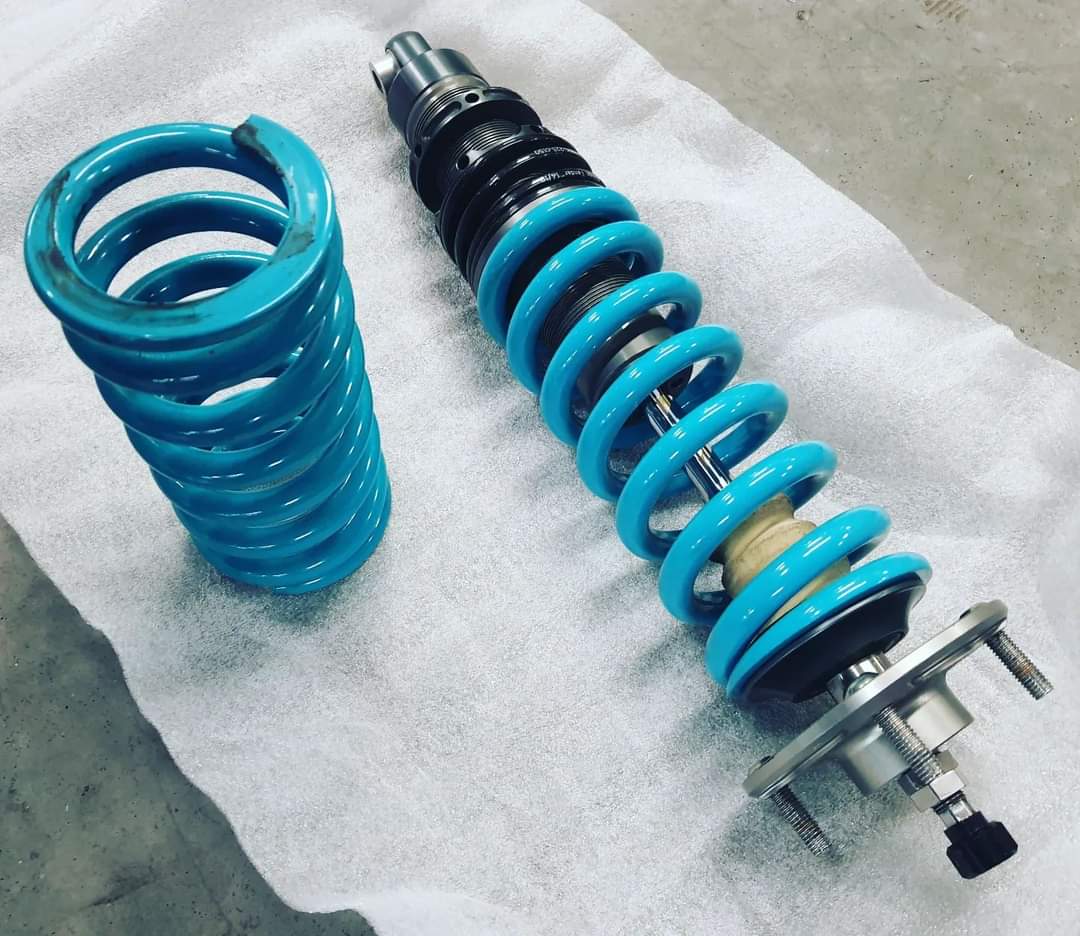 chassissetup's tweet photo. Spring supply and change on this Nitron shock also supplied by us. Pre season prep well underway by our customers, LOADS of setups booked for Feb, March, April and even May!
@nitronracing #allsquare #chassissetup #raceandroad #nitron #shocks #motorsport #trackday #trackcar https://t.co/EEdEGQcbE8