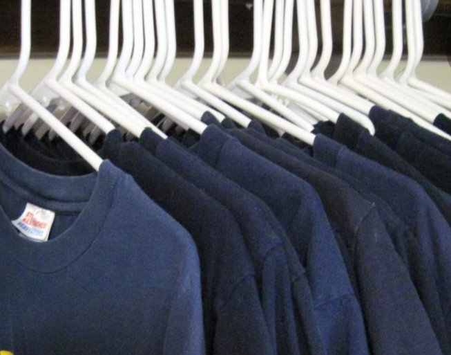 TheRRamirez's tweet photo. @StAyBleR_55 @FriscoNiner80 @ish07444363 @Tempotrainer Cmon, show your closet filled with blueshirts since you wear them out at the tummy https://t.co/LyoPh6Gp2Q