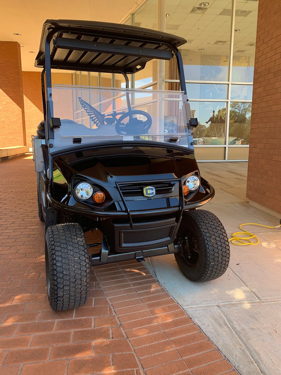 CushmanVehicles's tweet photo. Conquer your work day with a Hauler by your side.

#Cushman #UtilityVehicle https://t.co/nPiczSX8qx