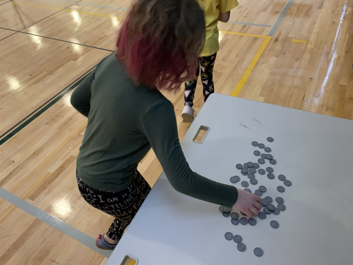youngphysed's tweet photo. @Homer33c Brain training club working getting bodies and minds fired up before school. #physed #crosscurricular https://t.co/LlncOQ4vS6