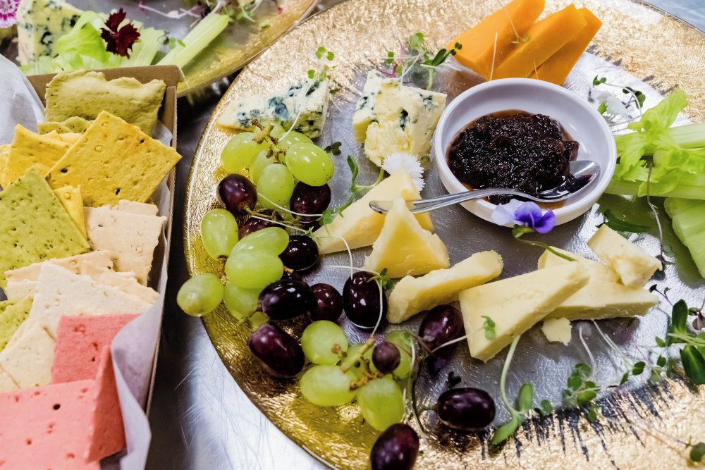 UKPavilion2025's tweet photo. Great food is best when shared.

Join us this weekend to sample more than 20 UK cheeses, seafood and plant based snacks at the UK Pavilion as part of our EAT event series. 

Learn more at  👉https://t.co/VCMc6MnNYY  

#SeeThingsDifferently https://t.co/zNVwkoBGdP