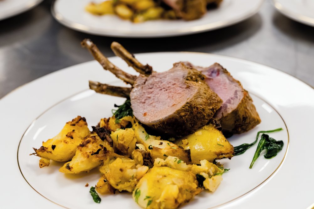 UKPavilion2025's tweet photo. Great food is best when shared.

Join us this weekend to sample more than 20 UK cheeses, seafood and plant based snacks at the UK Pavilion as part of our EAT event series. 

Learn more at  👉https://t.co/VCMc6MnNYY  

#SeeThingsDifferently https://t.co/zNVwkoBGdP