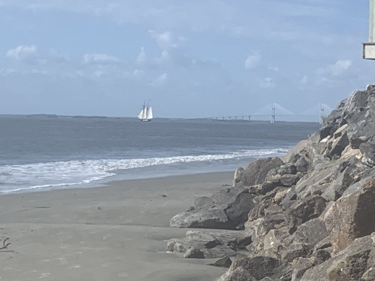 Went to the ocean to seek #ValerieBoyd. I found her splashing in the surf. I felt her riding on the wind. Oh, Valerie is around. Look for her. Speak to her.  Speak her name. Write. Read. Explore.  #peace #grief