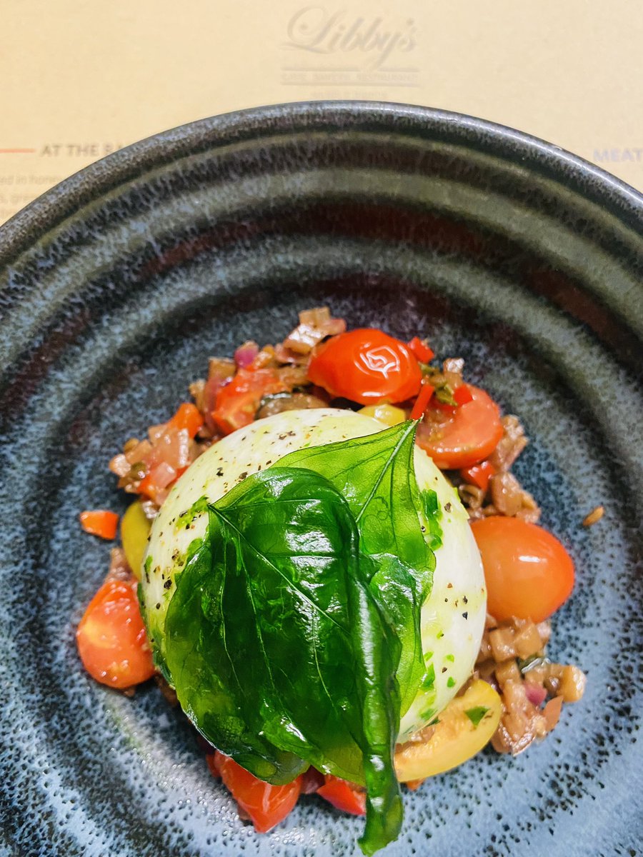 libbys_cafe's tweet photo. Burrata baby! https://t.co/1zdYecU0ZS