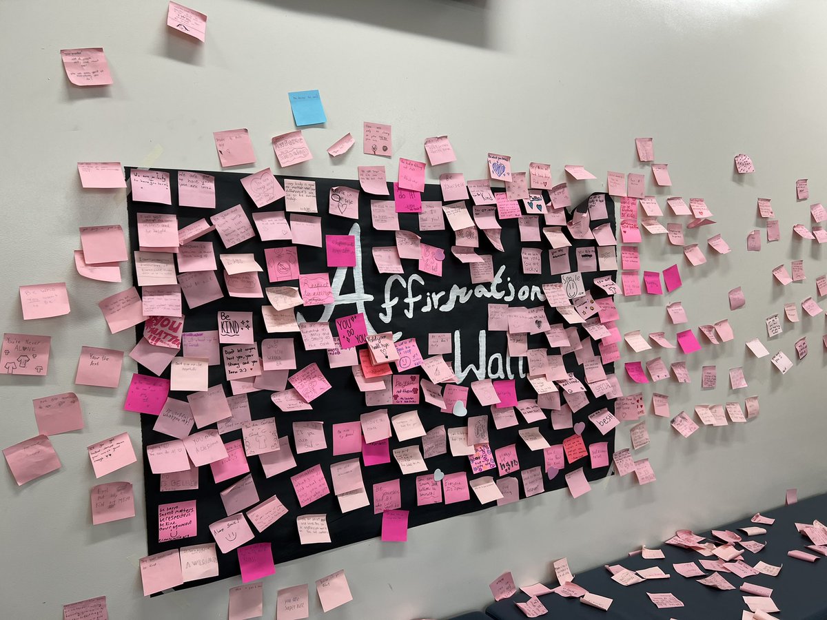 chief_school's tweet photo. Kindness is important to us at CWC, today and always! Our commitment and promise to be there and stand up for one another is displayed in our classrooms and our halls!
#KindnessIsUniversal https://t.co/iGsqoSaWlV