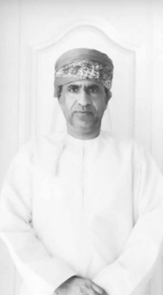 والدي الغالي ..

أنت لست حلم ولست طيف عابر ولست ذكرى بل أنت الحياة ولو احتوى جسدك الثرى وغيبك عني الموت الذي لابد منه ..
طبت وطابت تربة احتوتك في احشائها ..
أنا في الأثر يا أبي قادم لك ولو طال بي الزمان سألتقيك بأذن الله عساك في جنات النعيم يارب ..