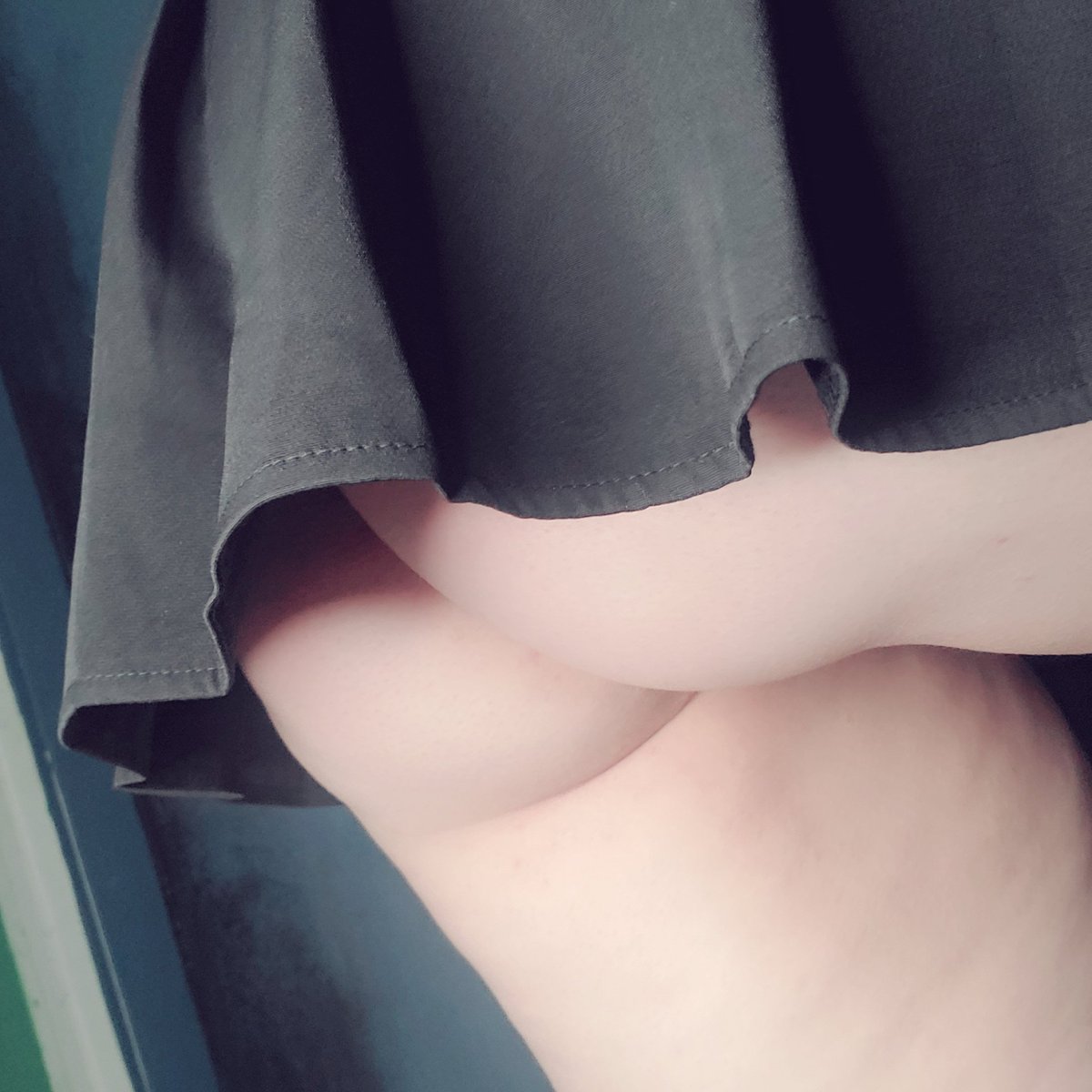 AbyssalKitten's tweet photo. Peek-a-boo ❤
#bootyapprecation #sellingcontent https://t.co/pr9aaxnzdu
