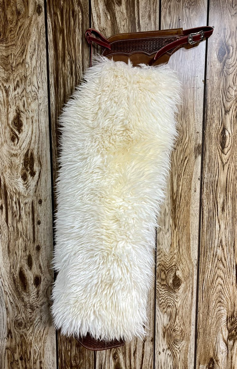 TaylorNichola20's tweet photo. Built myself a pair. https://t.co/jKhRIsvXvv