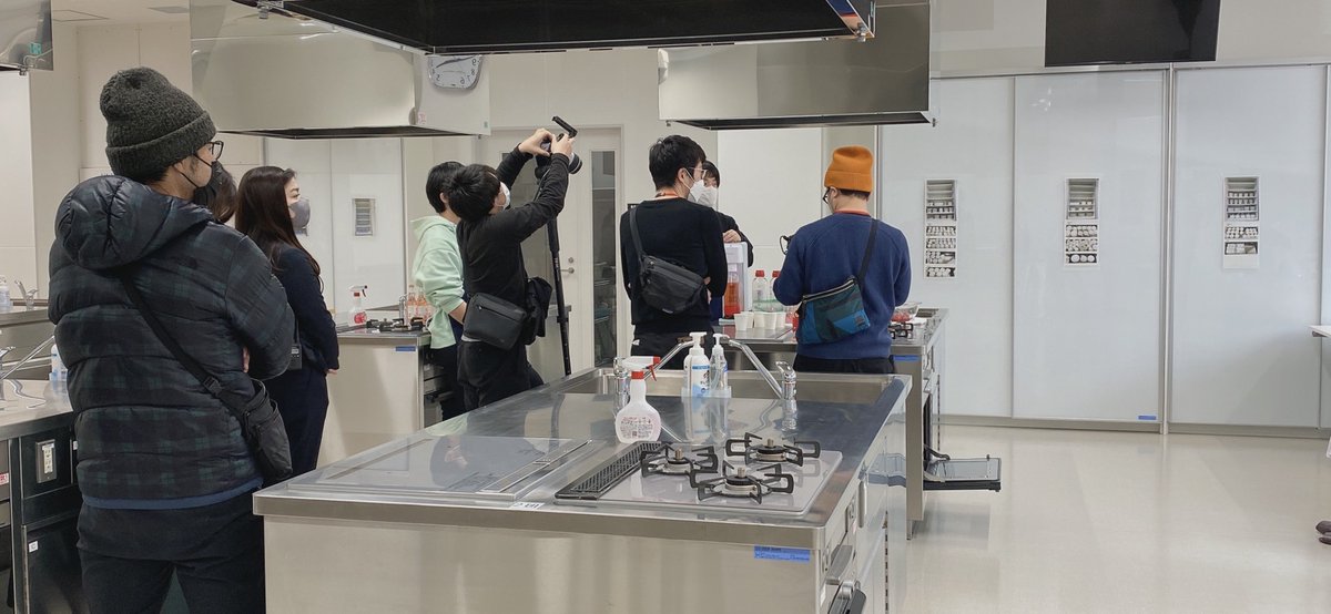 FoodInnovating's tweet image. 新入生歓迎会用のビデオ撮影を行いました！
食品開発サークルをよろしくお願いします💃
#春から摂南