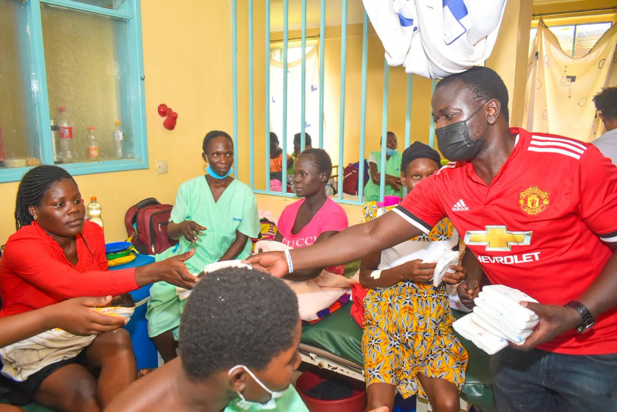 mukosimato's tweet photo. Thank you so much Bungoma team for showing love ❣️ during valentine's you made us proud, saved lives and blessed our newborns . You are special and I salute you. #donate blood save lives #download Damu sasa app @OptionsinHealth @ManUtd  @BYCke_ @damu_sasa @KNBTSOfficial https://t.co/PIuQm1rWVt