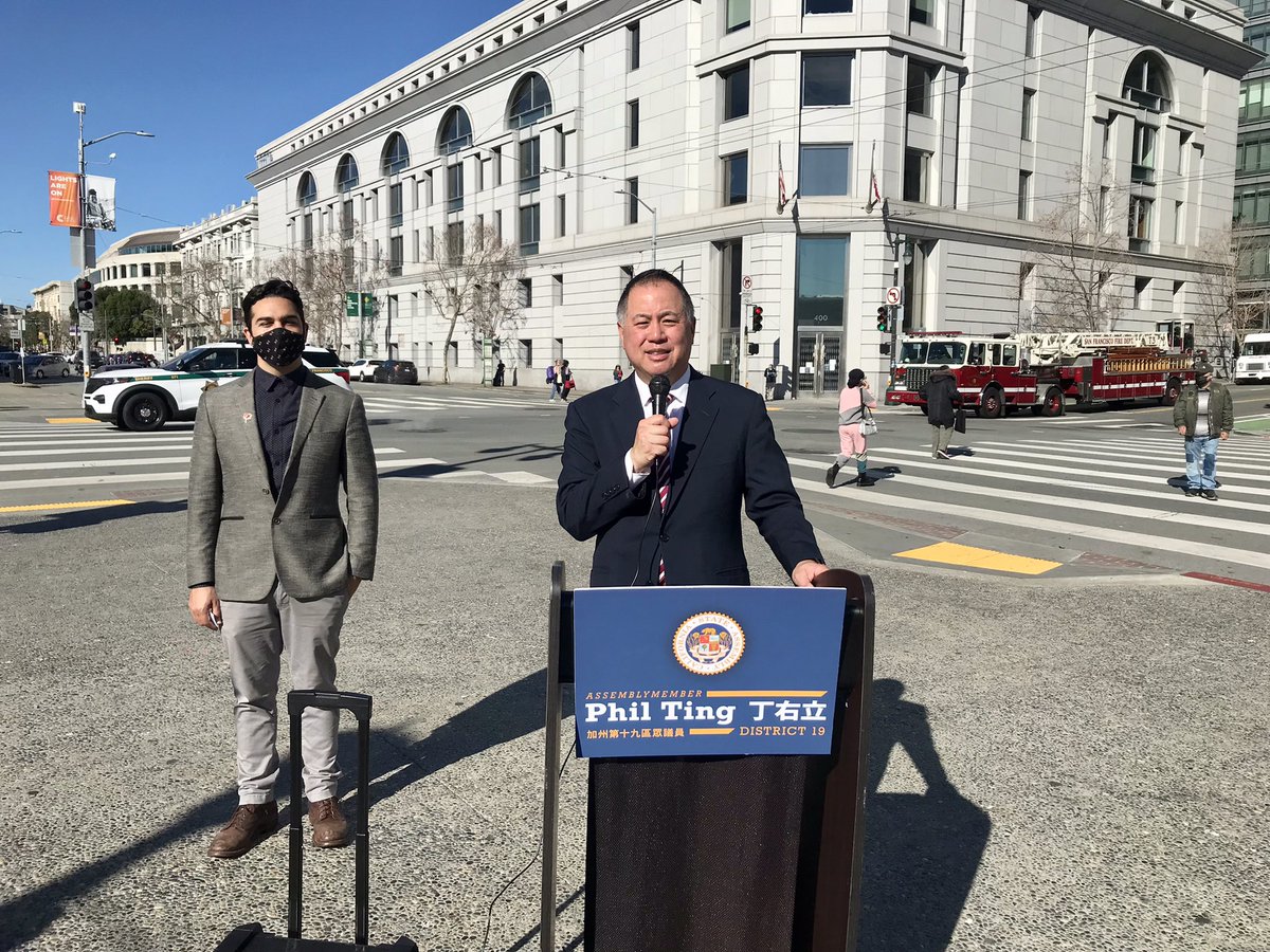 PhilTing's tweet photo. I unveiled #AB2147 today, renewing efforts to decriminalize jaywalking - an infraction that’s unfairly & arbitrarily enforced. We want people to walk more for health & enviro reasons, not penalize them for safely crossing the street. @LCCRSF #FreedomToWalk https://t.co/kWdpG68cua https://t.co/xHHsWrvWaj