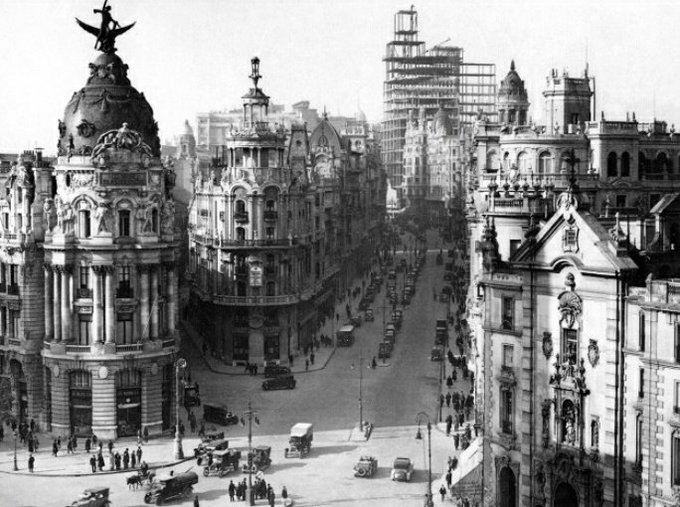 Luoko4's tweet photo. SAU    1945   -    HIROHITO

JAPAN         ký         SPAIN  

LÀM    TRỌNG https://t.co/cAydF9g3wa