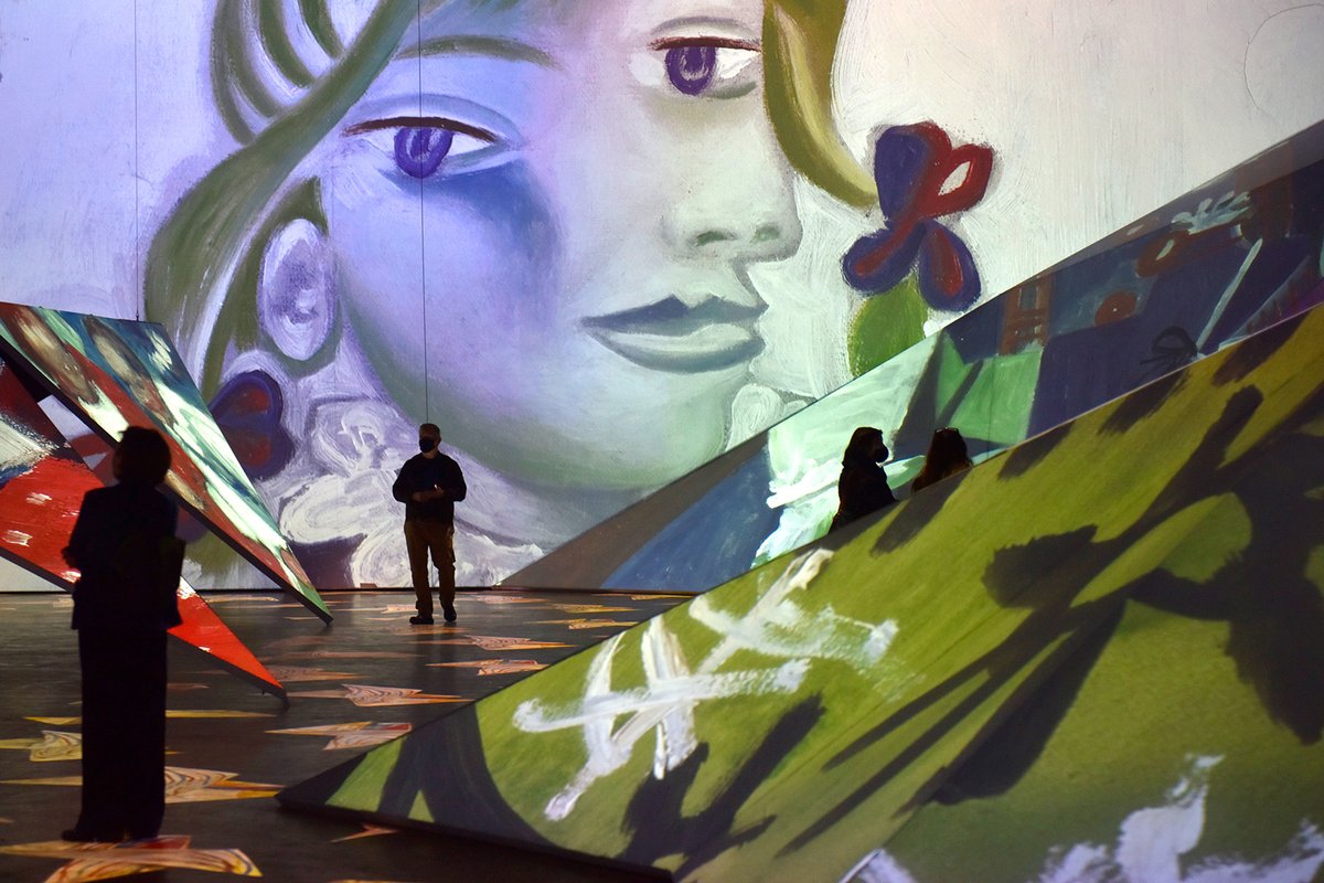bitcoinagile's tweet photo. NFTs are fake: I tried two of SFs buzziest immersive exhibits #nft #Picasso #DanGentile #JeremyFish #Pablo #VincentVanGogh #FridaKahlo #Banksy #Coachella #DonQuixote #DamienHirst #ShepardFairey #TakashiMurakami #ImaginePicasso #SF https://t.co/42AAkk5Z75 https://t.co/ODPEUSvv1V