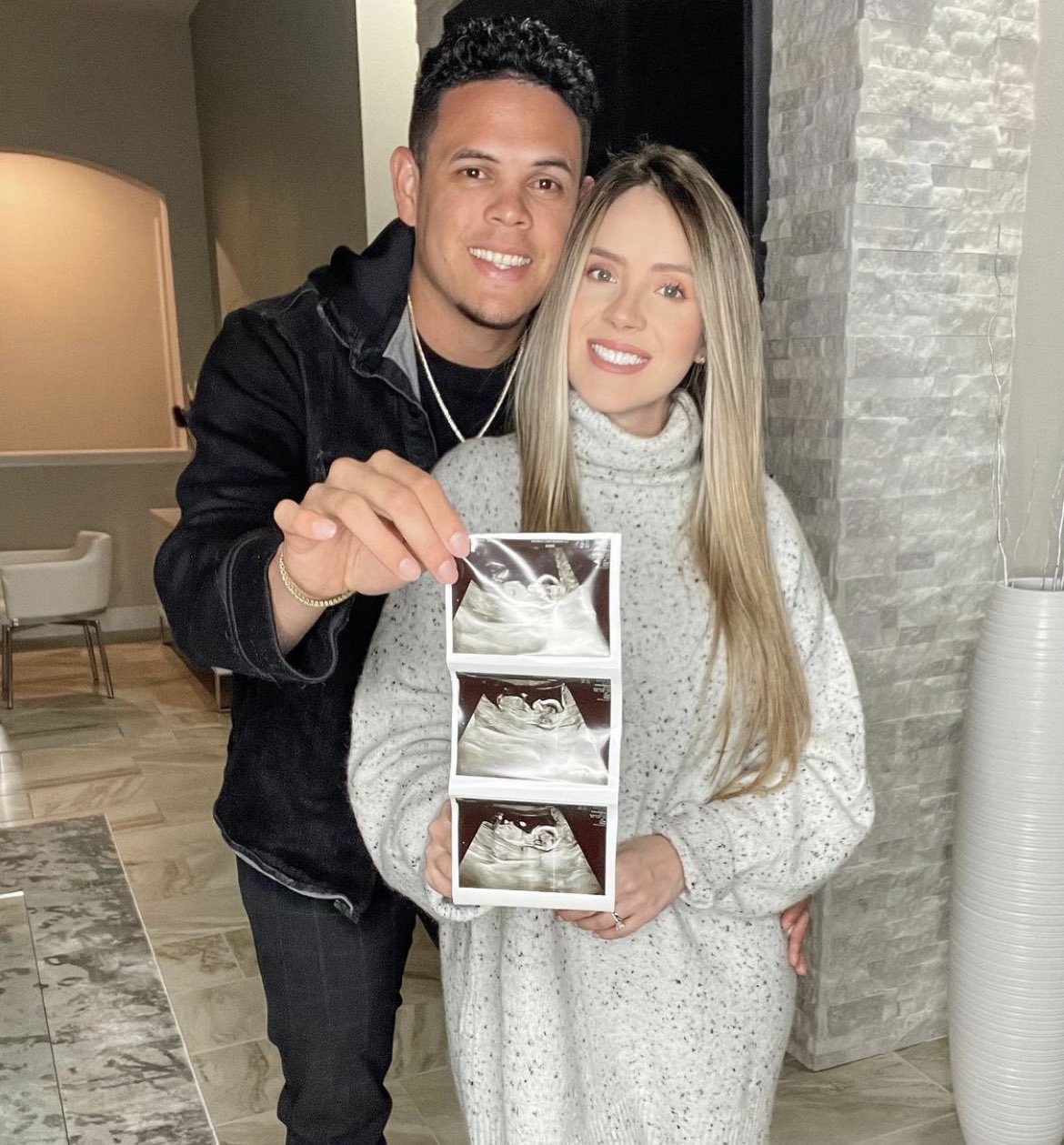 Talkin' Yanks on X: Gio Urshela is going to be a dad!