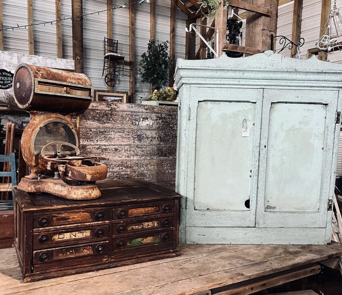It was so cold in the barn yesterday so we just moved a few big pieces and called it quits! That scale is a lot heavier than it looks! #thebarn