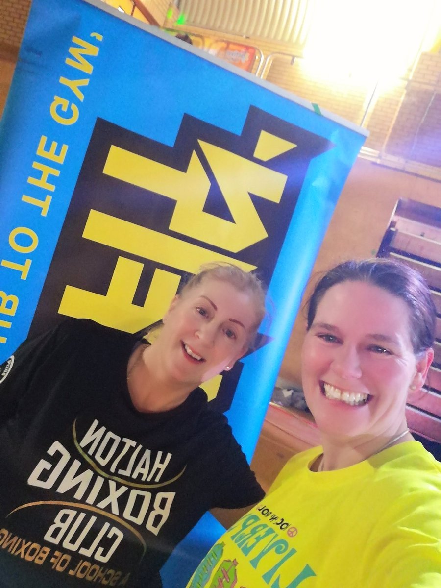 msvferg's tweet photo. Sweating the bad mood away at #ravinfit with @DjLeeButler https://t.co/9ETmyfD1rQ