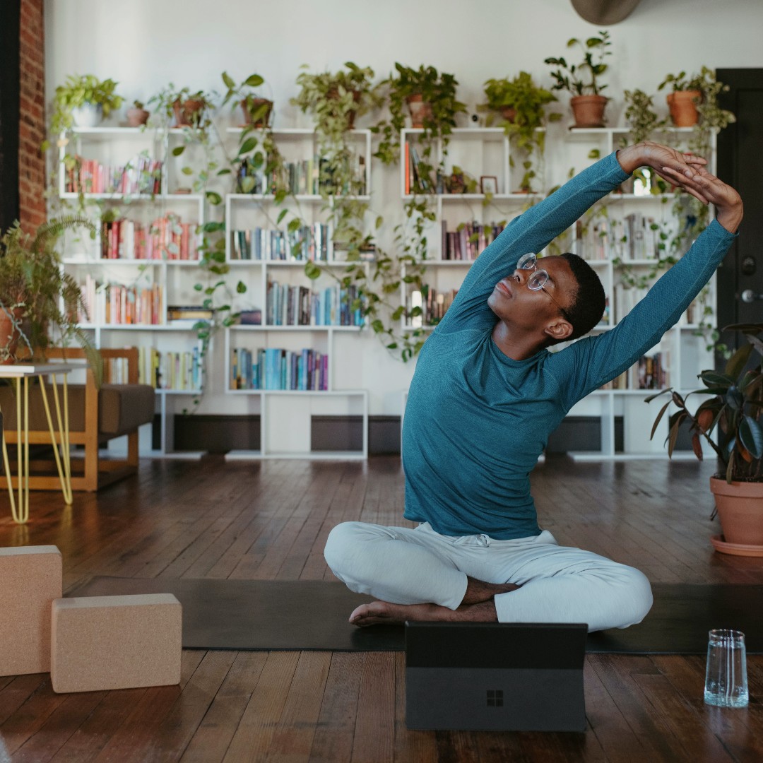 modernonsocial's tweet photo. Try the G.R.A.P.E.S. acronym for managing #depression. R stands for #relaxation. List some activities that you find relaxing. You can try #deepbreathing exercises, #progressivemusclerelaxation, and/or #grounding techniques like the 5 4 3 2 1 technique. #copingskills #selfcare https://t.co/Yf0stPqRGj