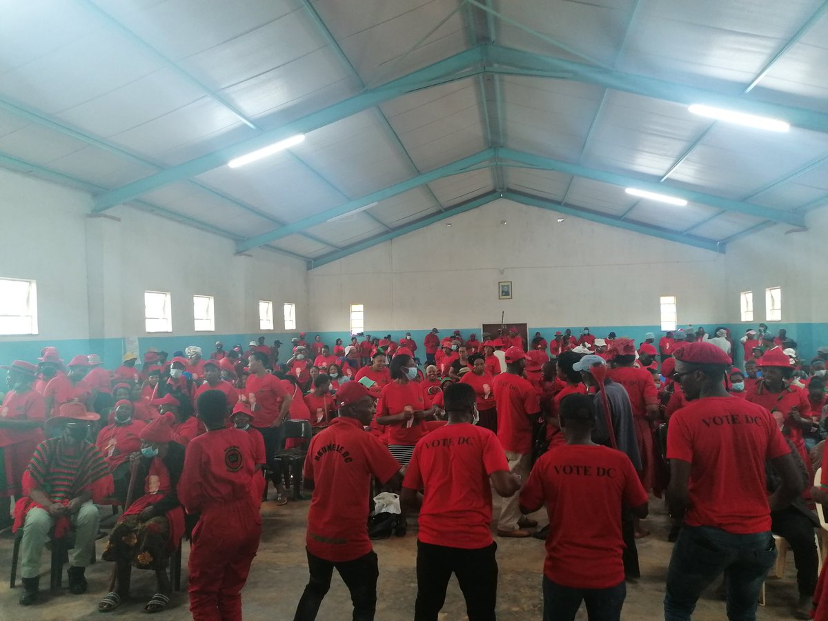 cheba_ts's tweet photo. #20DC
DC Leader preaching peace, unity, stability, discipline among members in Makhoroana #20. For you can't give to Lesotho what you don't have, as an organisation. It was like, Wow!
#HolisaDC https://t.co/4U5Vv4wUjG