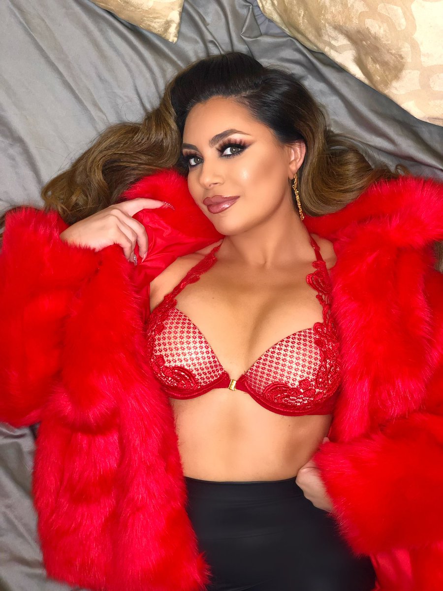 Uldouz tweet media
