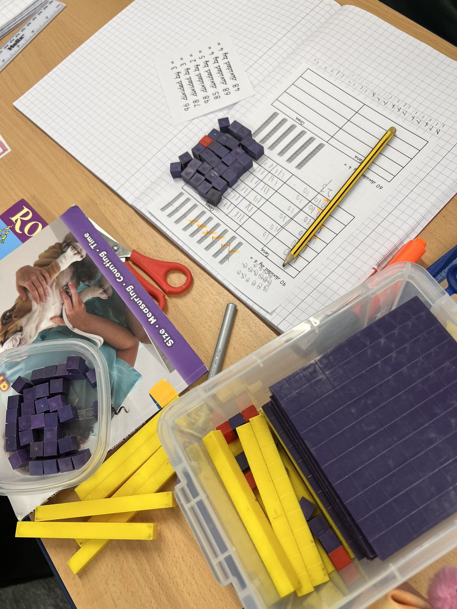 MeadowsideCedar's tweet photo. Year 4 have been working extremely hard with division. I’m SO proud of them. @LeadMaths #MeadowsideMaths https://t.co/CoGfhdjvlQ