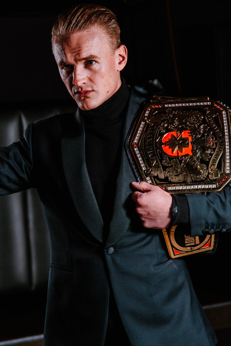 UNBESIEGBAR_ZAR's tweet photo. personality.

pc: @theheaddrop https://t.co/eU9KDZhFiw