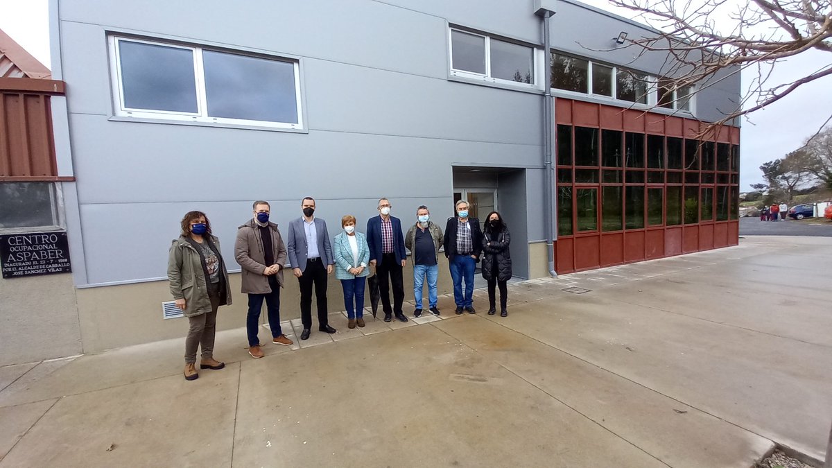 fgonabe's tweet photo. Esta mañana visitamos las instalaciones del nuevo Centro de Formación Ambiental de #Aspaber en Carballo.
La @Xunta apoyó la construcción de este centro con más de 52.000 € a través de las ayudas con cargo al 0,7% del IRPF. https://t.co/2QqLzXnw2t