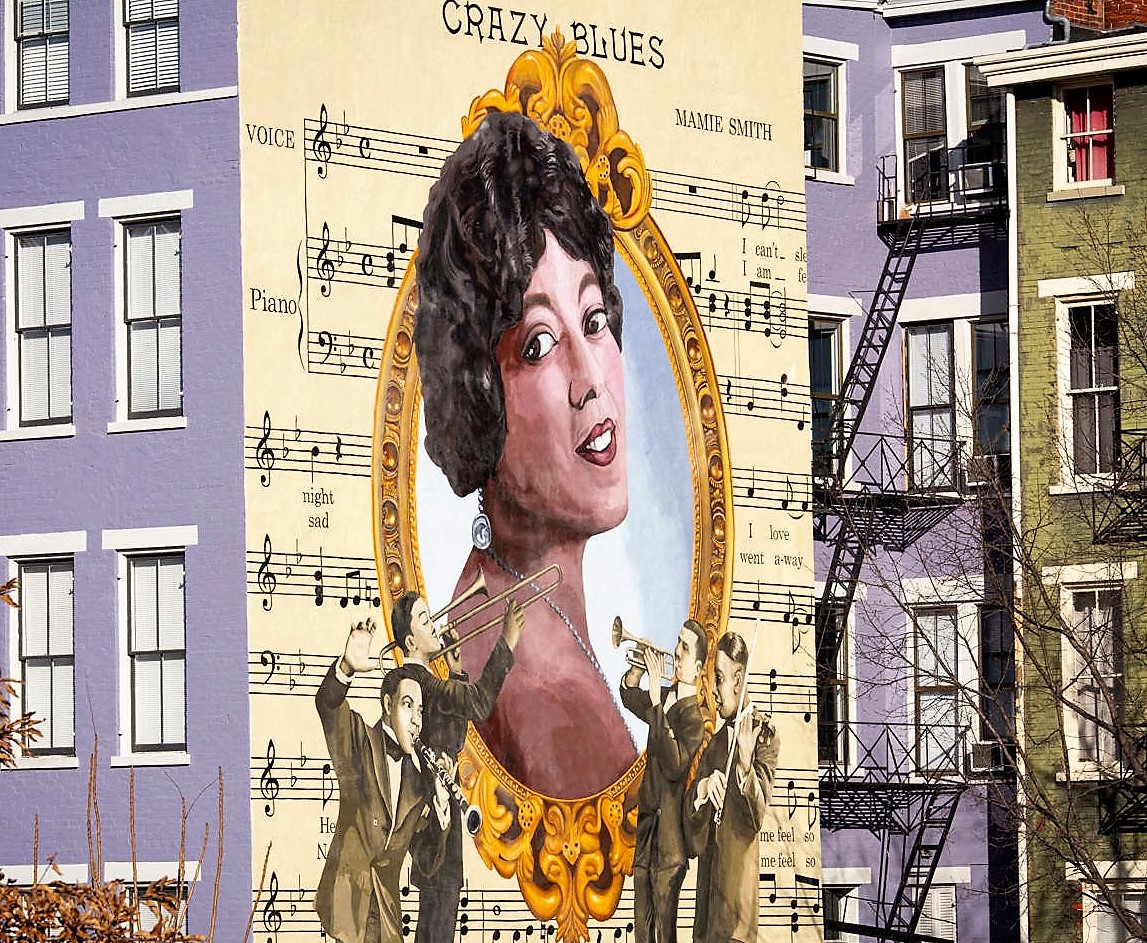 ALTOaviation1's tweet photo. Imagine listening to a legend like Mamie Smith with her distinctive #blues & #jazzmusic #sound. We believe that cabin #audio systems should reproduce audio truth & that's what #ALTOSound does in your #aircraft. #audiophile #aircraftinteriors #privatejets #businessaviation #bizav https://t.co/J2FI0Zquoz