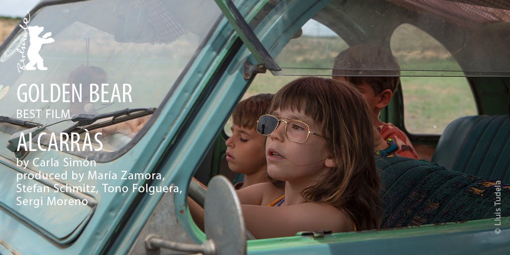 culturagob's tweet photo. ‘Alcarràs’, de Carla Simón, gana el Oso de Oro de la @berlinale 

¡Enhorabuena Carla Simón! 👏🏻👏🏻🎬

¡De cine! 😍 

#MuchoQueContar https://t.co/uHrnzvJ9XM