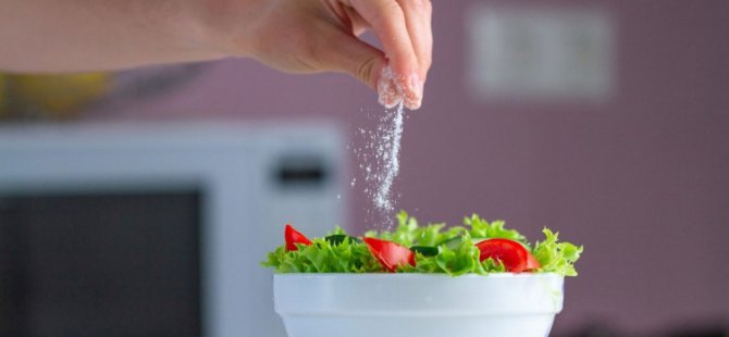 Seasoning. Соль в приготовлении пищи. Соль для еды. Какое блюдо любит им соль. Соль в кулинарии.