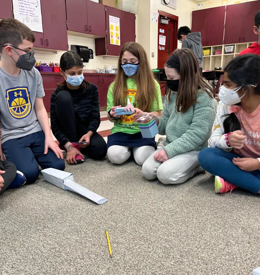 MrsGrassiGV's tweet photo. Mathematicians designed paper cakes to discover the volume of rectangular prisms today. Thanks to @Scholastic #Dynamath for another great read/math task 😀 #GVMathMindset #Jaguarmax https://t.co/9KDPfAdpXt
