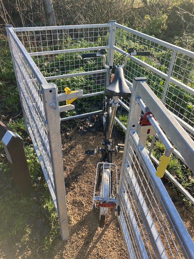 deekinstow's tweet photo. Across the UK, landowners, with the support of Police services, are planning the installation of more #accesscontrolbarriers, on walking, wheeling and cycling routes, and around greenspaces. These installations are often well supported by able-bodied users. How do we tackle this? https://t.co/rdprDbZvs4