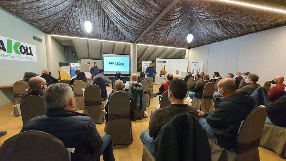 Asistindo a charla de <a href="/kerakoll_ES/">Kerakoll ES</a> en #carballo