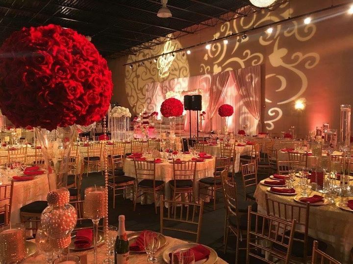 occasionshall's tweet photo. Wednesday Wedding Ideas!  #Wedding2022 https://t.co/6IQk7VSJvT