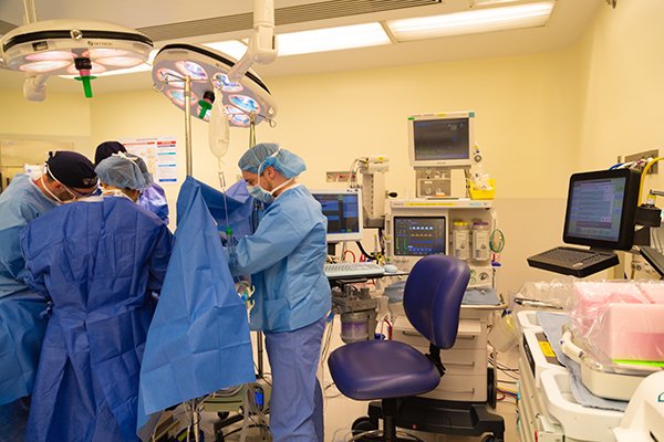 BIDMCAnesthesia's tweet photo. We’re hiring #anesthesiologists to join @BIDMCAnesthesia @bethisraellahey affiliated practices in Needham, Milton, Cambridge. Varied practice, career development, collegial environments. More info & apply: https://t.co/n0eKm6gOKM
@BIDMCHealth #ASALifeline #SOCCA_CritCare https://t.co/oL5gVWda6p