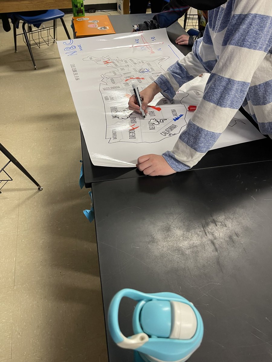 efigenioscience's tweet photo. Thanks to our new poster machine, students were able to draw weather symbols and create a variety of weather conditions across the US. Added bonus of writing questions on the desk to analyze the weather maps. @SRMS_Official https://t.co/IvikvpFNZE