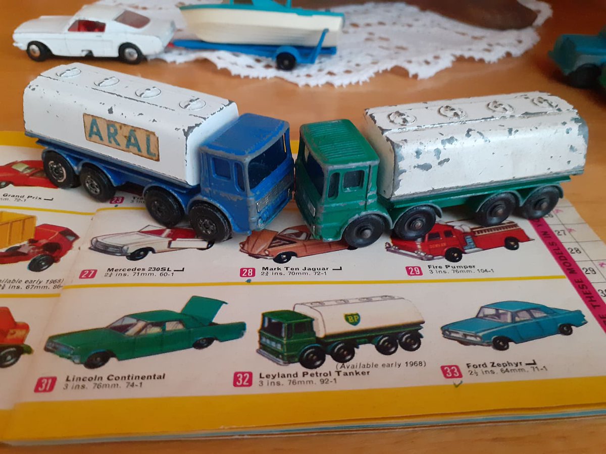 FJansky's tweet photo. Matchbox #Matchbox Leyland octopus #leyland #leylandoctopus #matchboxregularwheels #aral #bp #diecast #cisterntruck @WeLoveDiecast @DiecastAddicts @ClassicMatchbox @MATCHBOX_WORLD https://t.co/22LxFeI4z4