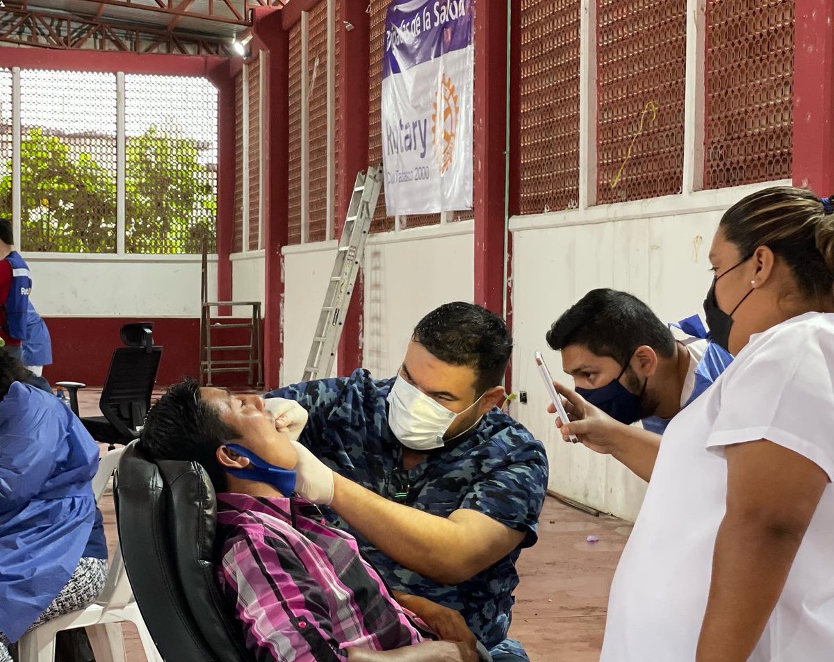 RotaryTab2000's tweet photo. Brigada de la Salud en Poblado Cucuyulapa, Cunduacán. Gracias al equipo médico, a nuestra patrocinadores y socios por hacer esto posible, 58 pacientes atendidos en esta edición. Gracias por liderar esta actividad @MikeToledo_ https://t.co/FQegke5eVL