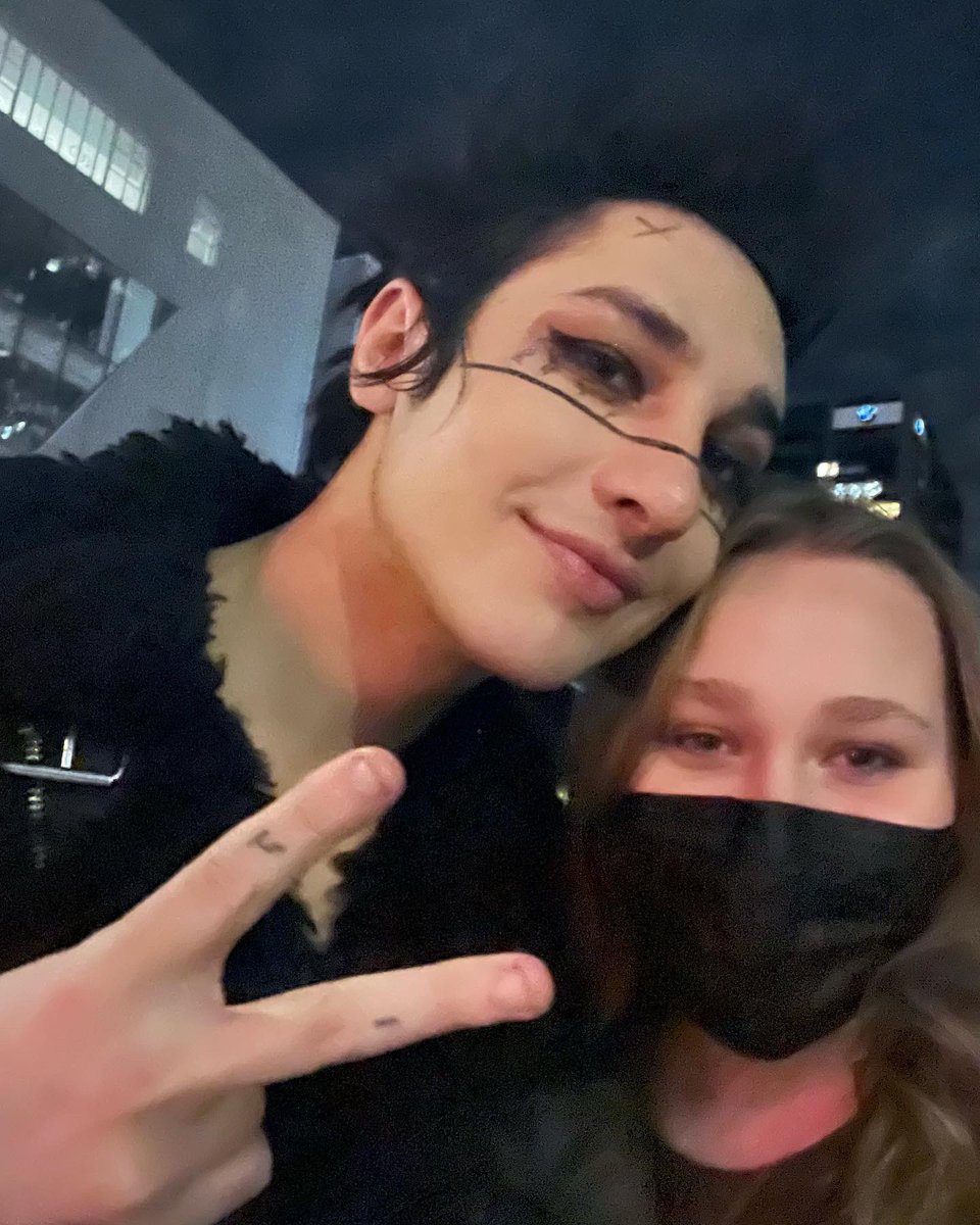 i still can't believe this happened like hello